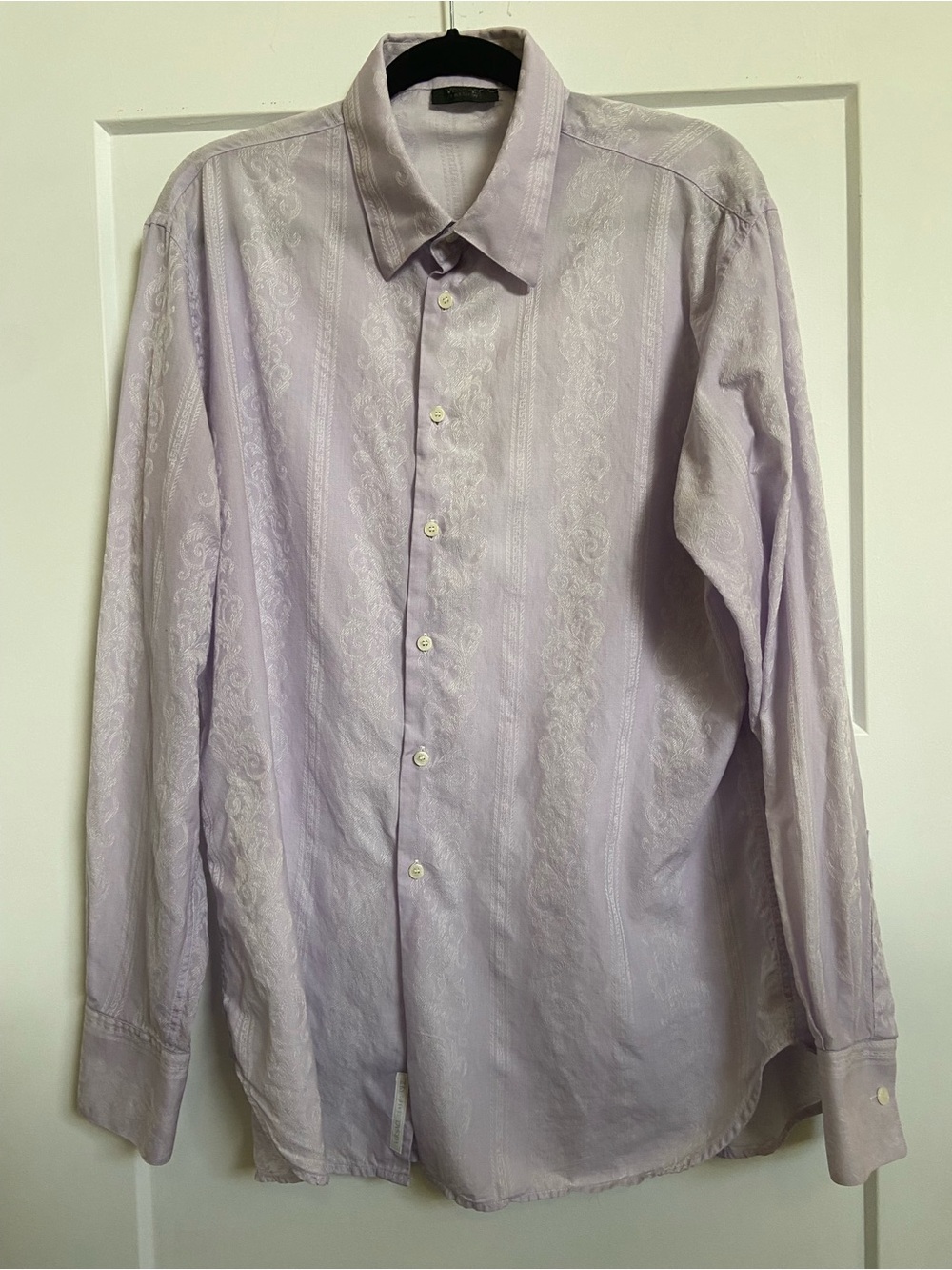 Versace Vintage Men's Lavender Button-Down Dress Shirt - Classic Long Sleeve